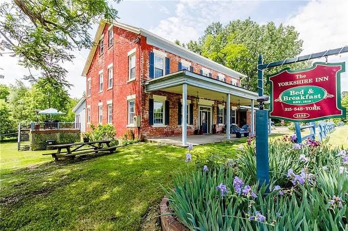 The Yorkshire Inn, Bed & Breakfast in Phelps