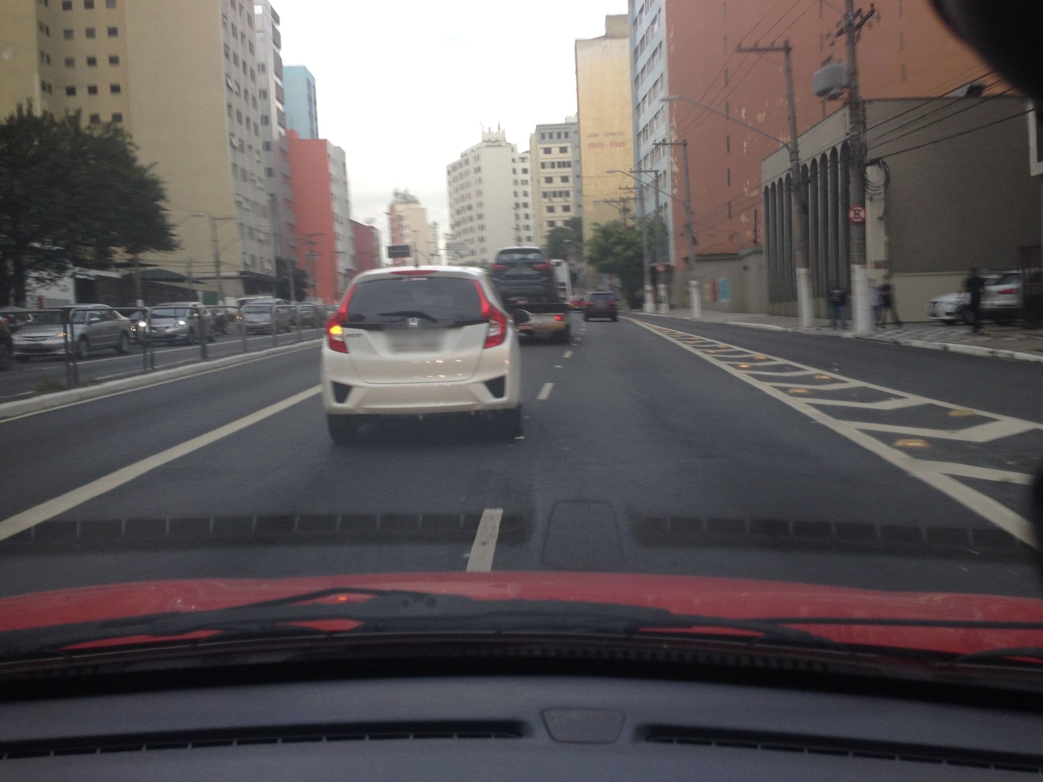 Street view near BE Hotel, Santa Cecilia — © alemenezes (CC BY-SA · Mapillary)