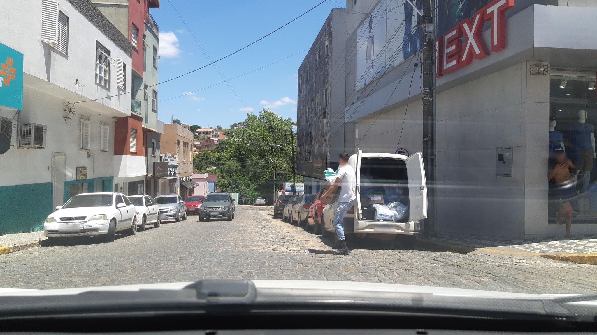 Street view near Hotel Brasil, Canguçu — © Kaart_Local (CC BY-SA · Mapillary)