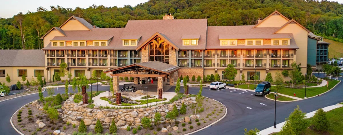 Dollywood's HeartSong Lodge & Resort, Resort in Pigeon Forge