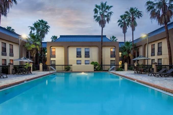 The London Orlando at the Florida Mall, Aparthotel in Sky Lake