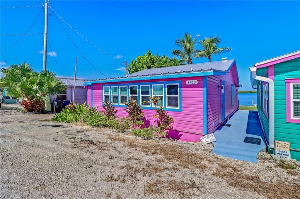 Matlacha Cottages & Villa, Hotel in Pine Island Center
