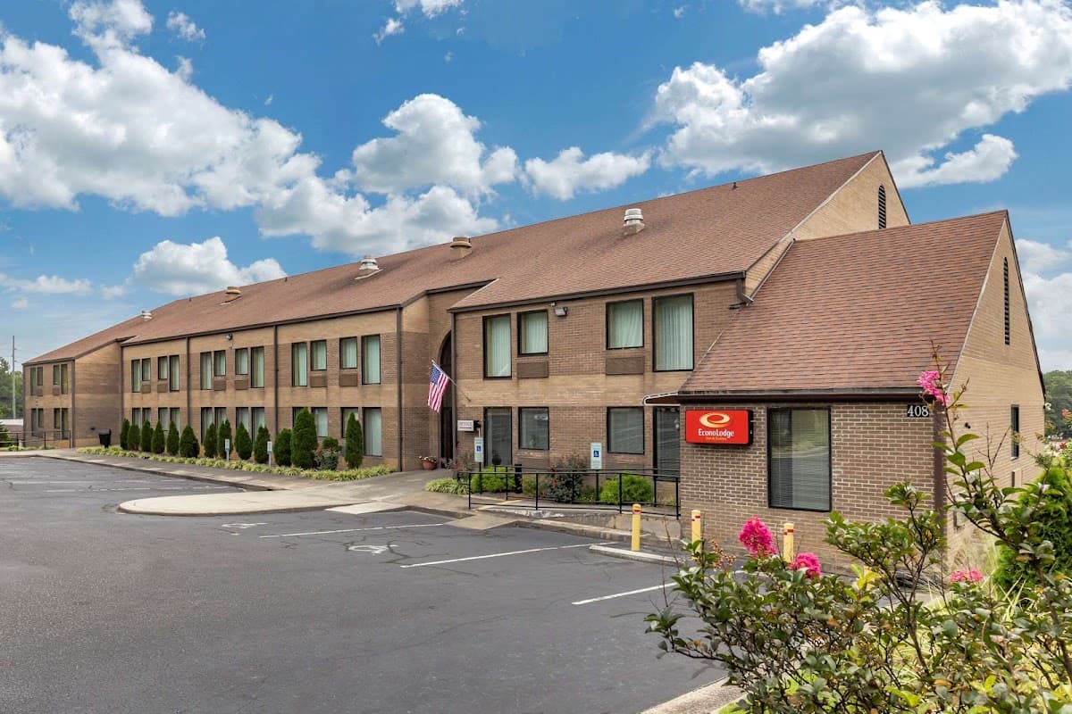 Econo Lodge & Suites Southern Pines - Pinehurst, Hotel in Southern Pines