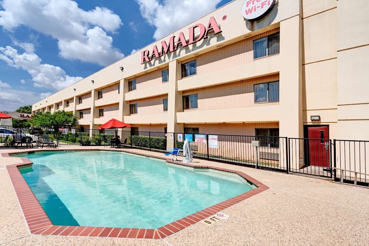 Ramada Limited Plano, Hotel in Plano