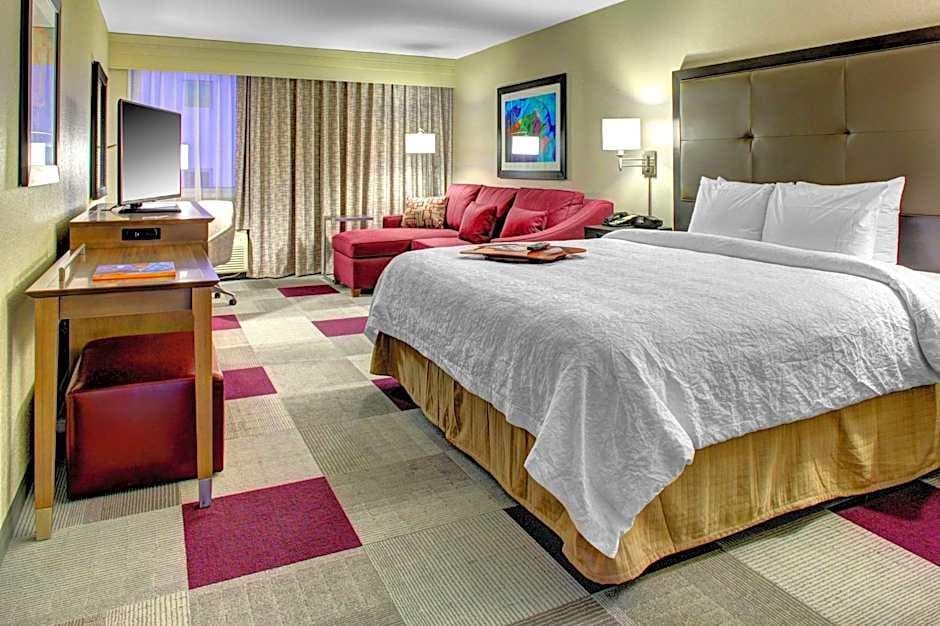 Genesis Hotel Renovations, Hotel in Plano