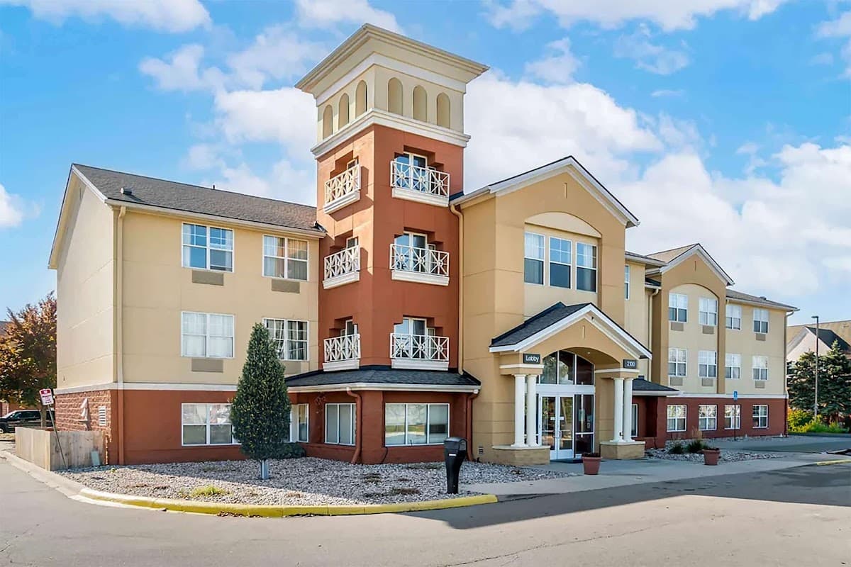 Baymont by Wyndham Auburn Hills South, Hotel in Pontiac