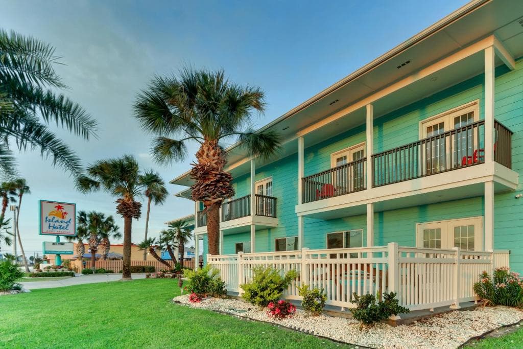 The Island Hotel Near Beach Port Aransas, Hotel in Port Aransas