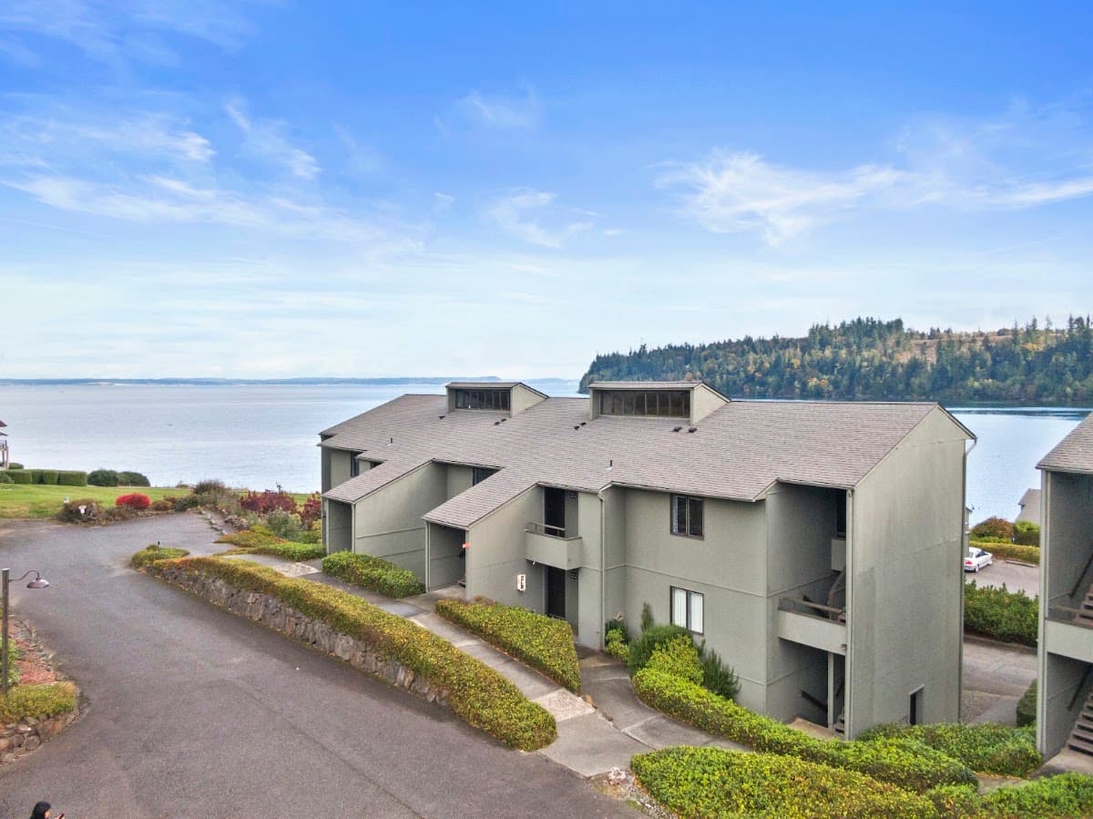 Stay at the Hudson Port Ludlow, Bed & Breakfast in Port Ludlow