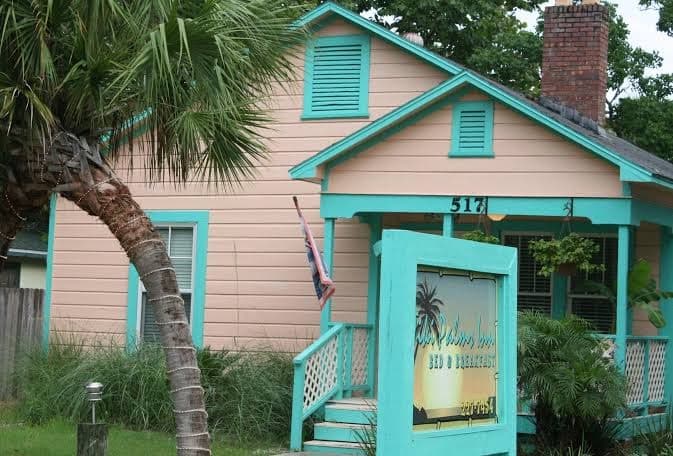 Tiki Palms Inn, Bed & Breakfast in Port Saint Joe