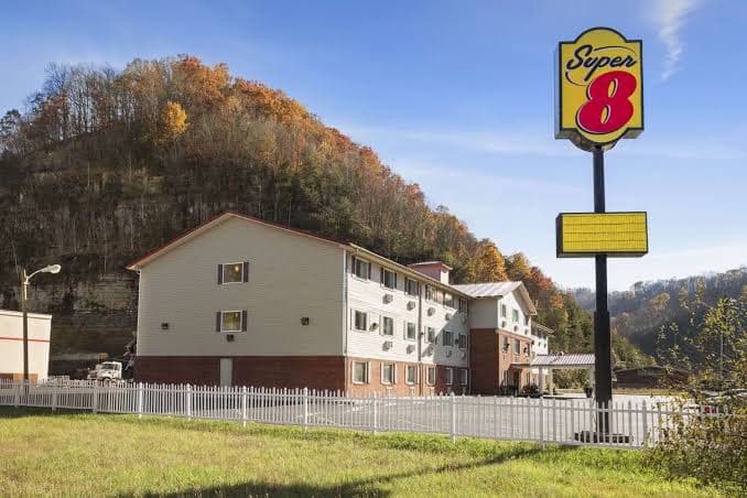 Spark by Hilton Prestonsburg, Hotel in Prestonsburg