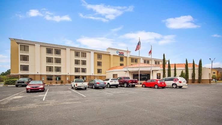 Jacksonville Hotel, Hotel in Pumpkin Center