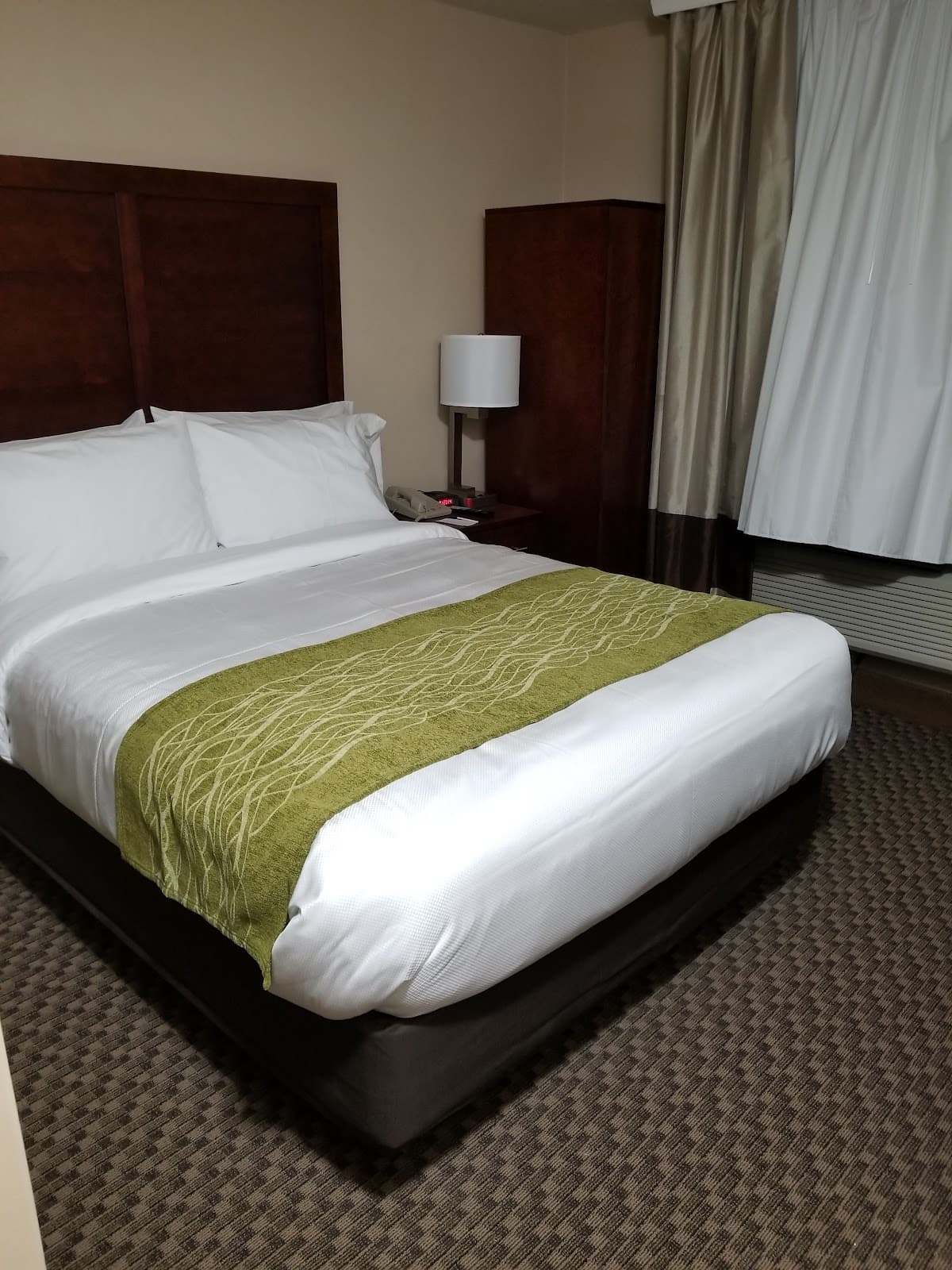 JFK Plaza Hotel, Hotel in Far Rockaway