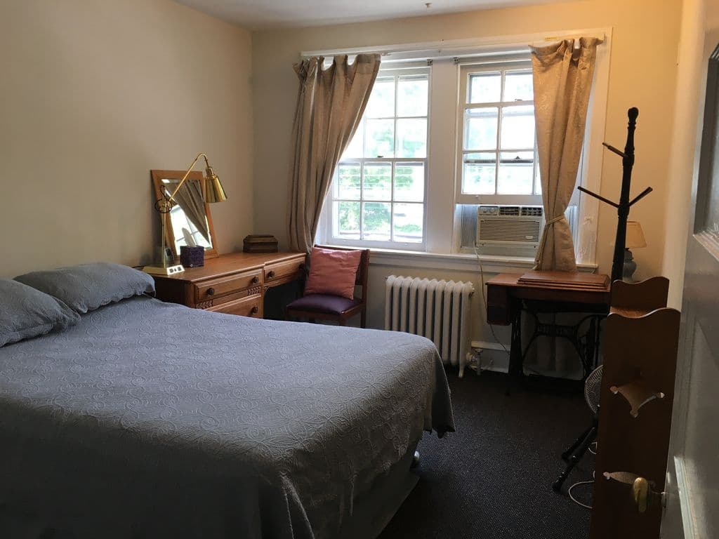 Bryn Mawr Guest Suites, Hotel in Radnor