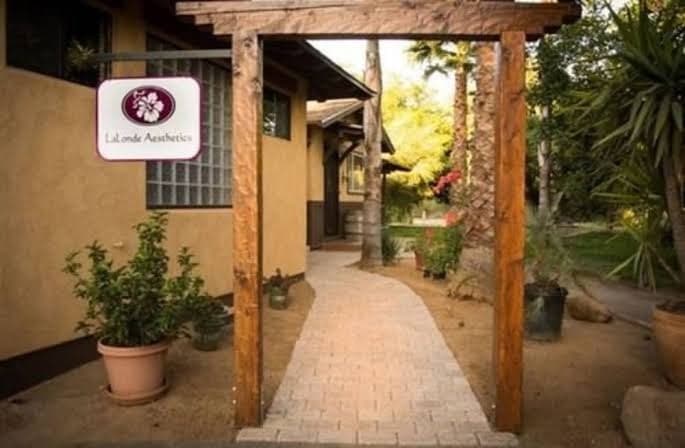 Coral Tree House Vacation Rental, Hotel in Rainbow