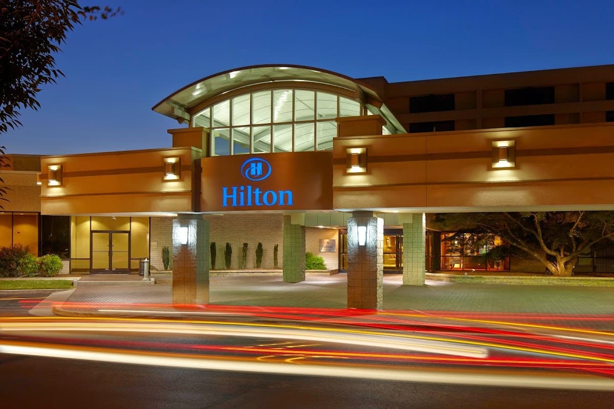 Hilton Raleigh North Hills, Hotel in West Raleigh