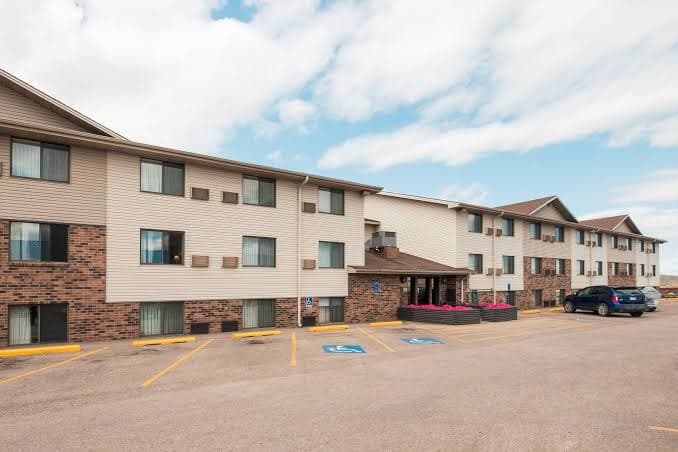 Super 8 by Wyndham Rapid City North, Hotel in Rapid City