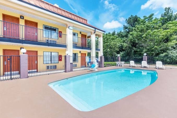 The Richland Lodge, Hotel in Rayville