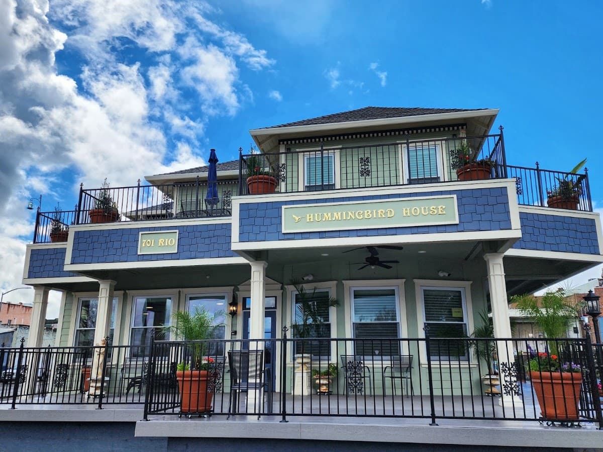 Hummingbird House, Hotel in Red Bluff