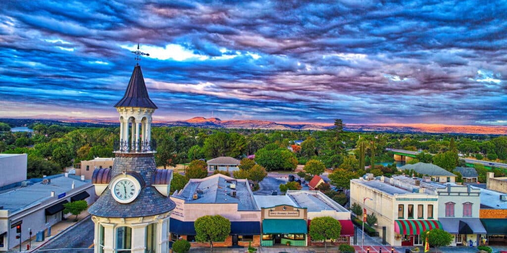 The River Inn & Suites, Hotel in Red Bluff