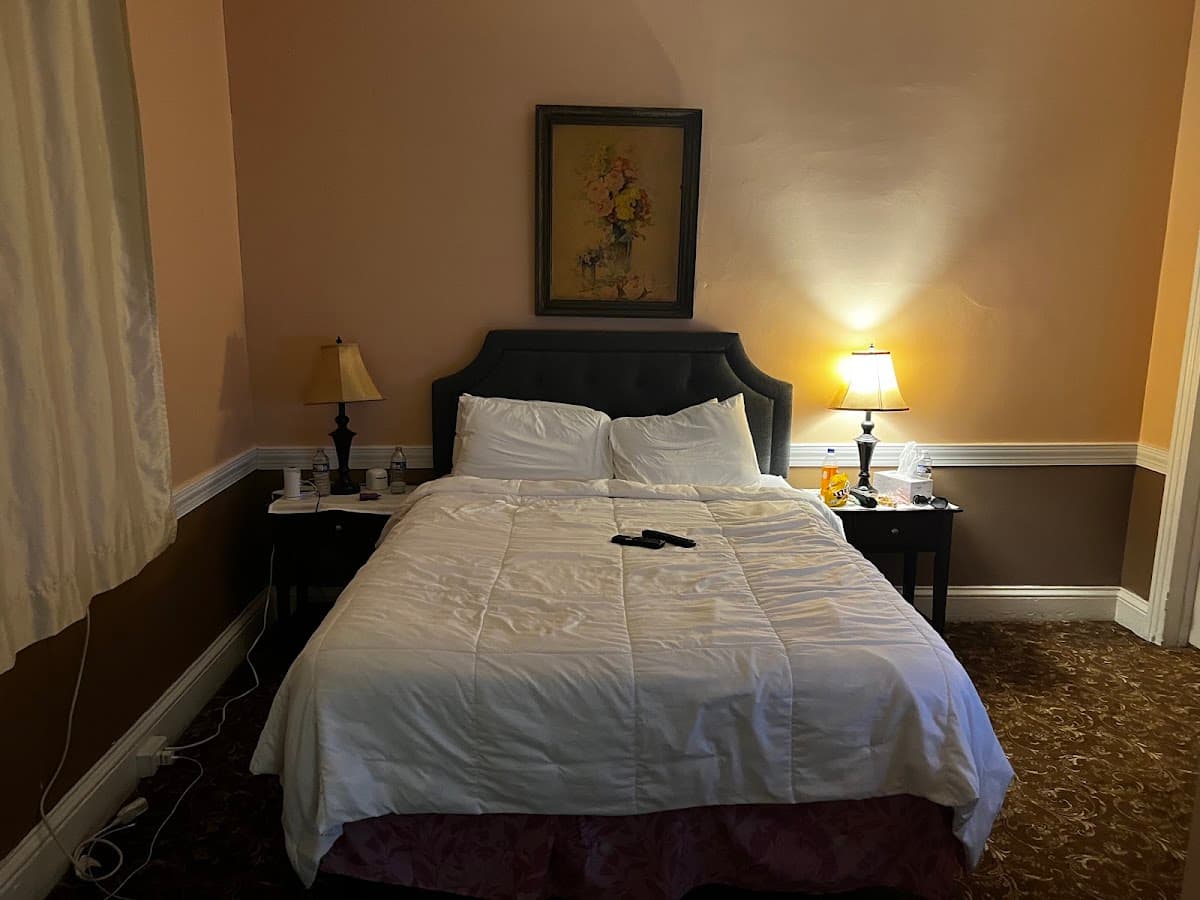 The Brick Hotel/Inn/Lodging, Hotel in Newtown Grant
