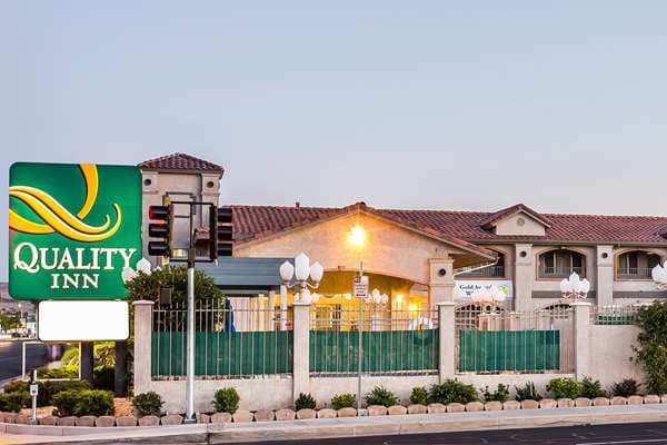 Quality Inn Near China Lake Naval Station, Hotel in Ridgecrest
