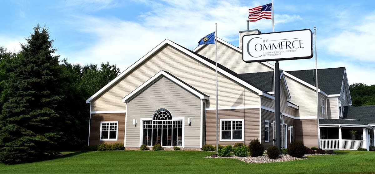 The Commerce - Trademark Collection by Wyndham, Hotel in River Falls