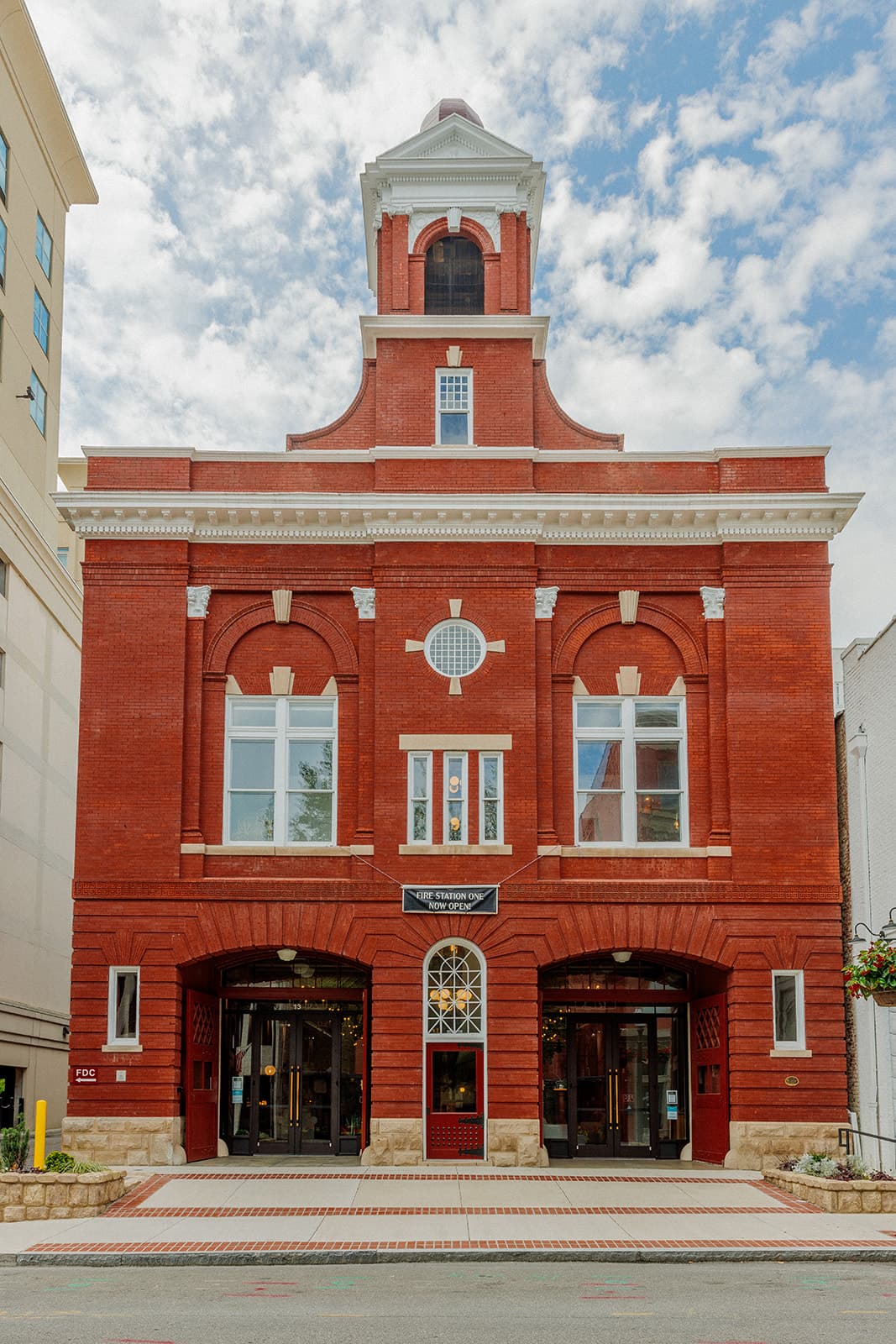 Fire Station One Boutique Hotel, Hotel in Roanoke