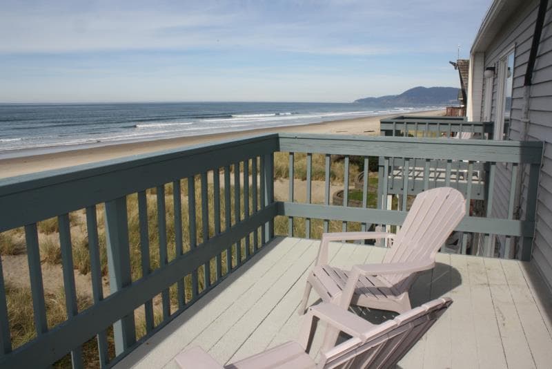 Whale Watchers Inn by Meredith Lodging, Hotel in Rockaway Beach