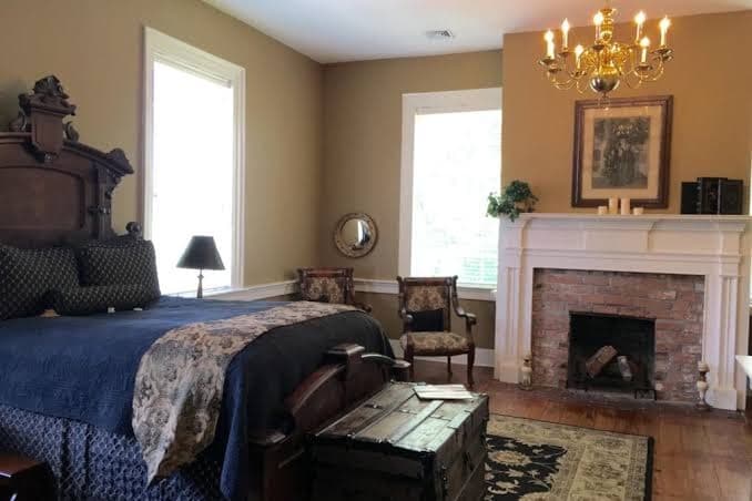 Hale Springs Inn - Signature Room, 1 Bedroom, Non Smoking, Hotel in Rogersville