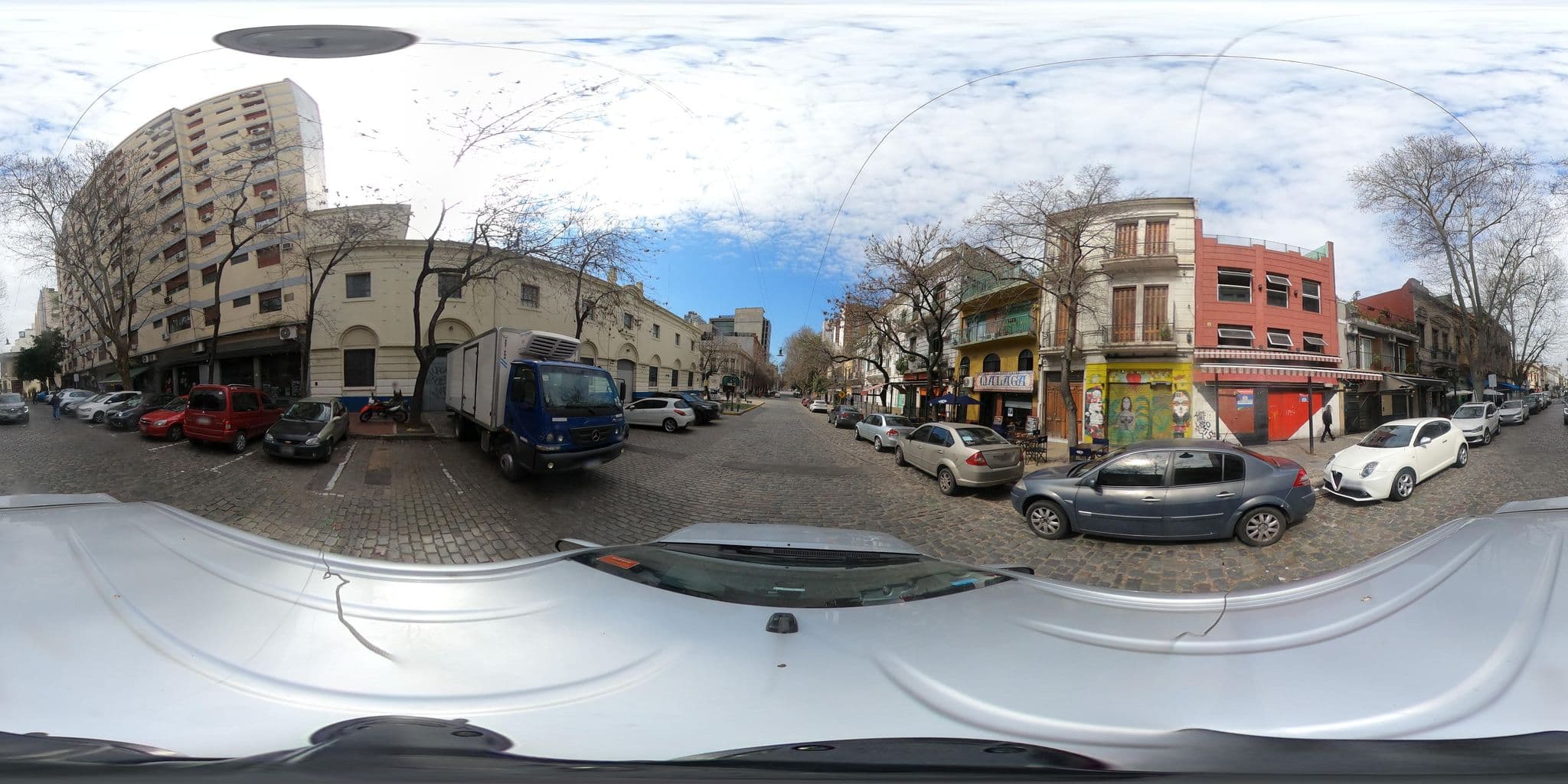 Street view near Via Via Buenos Aires RJC, Buenos Aires — © kaart_360 (CC BY-SA · Mapillary)