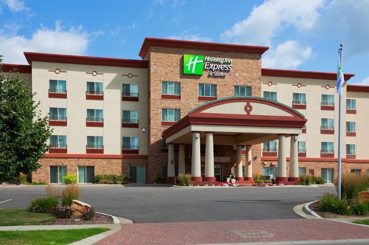 Holiday Inn Express & Suites Wausau by IHG, Hotel in Schofield