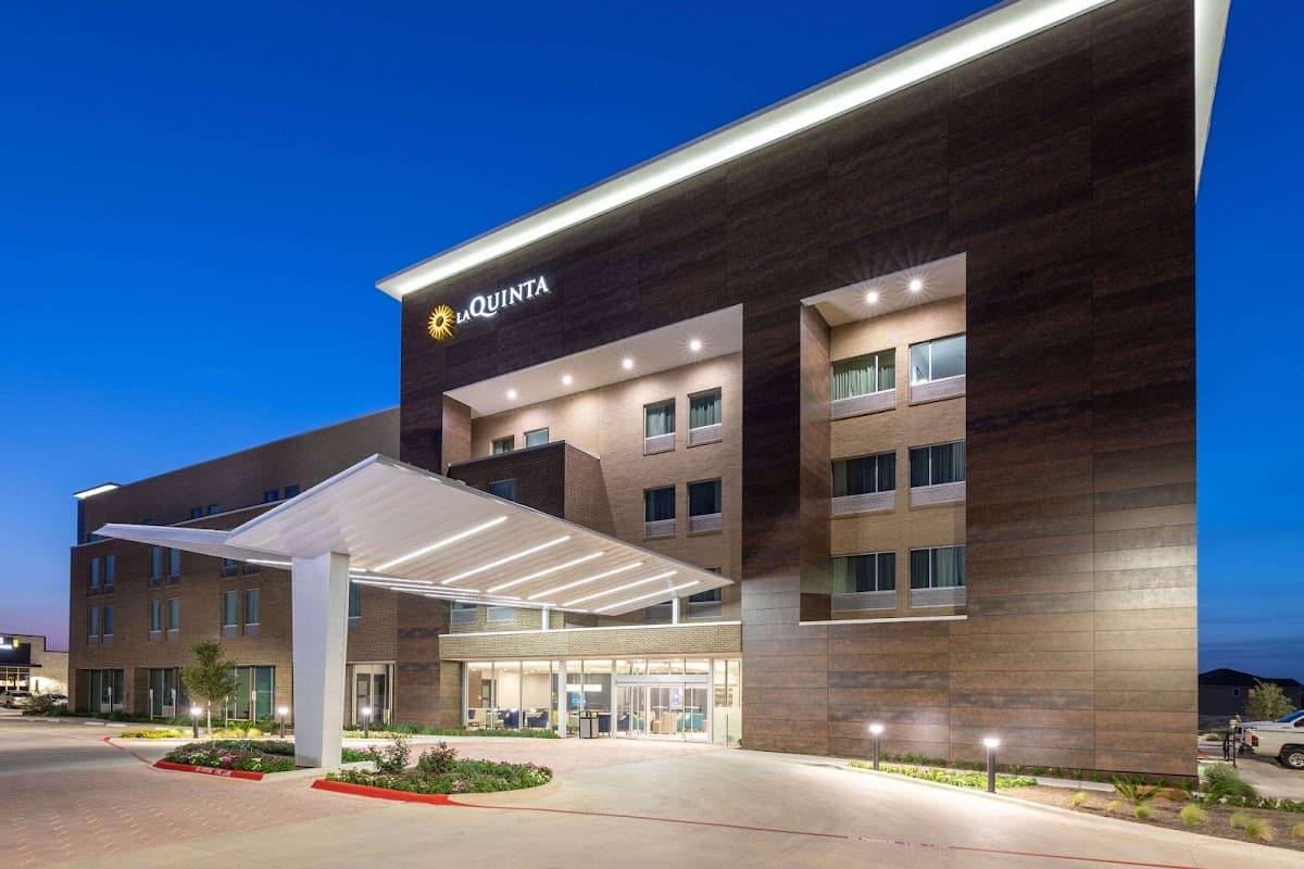 La Quinta Inn & Suites by Wyndham Round Rock near Kalahari, Hotel in Round Rock