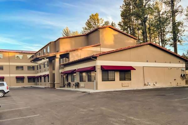 Comfort Inn & Suites Midtown, Hotel in Ruidoso