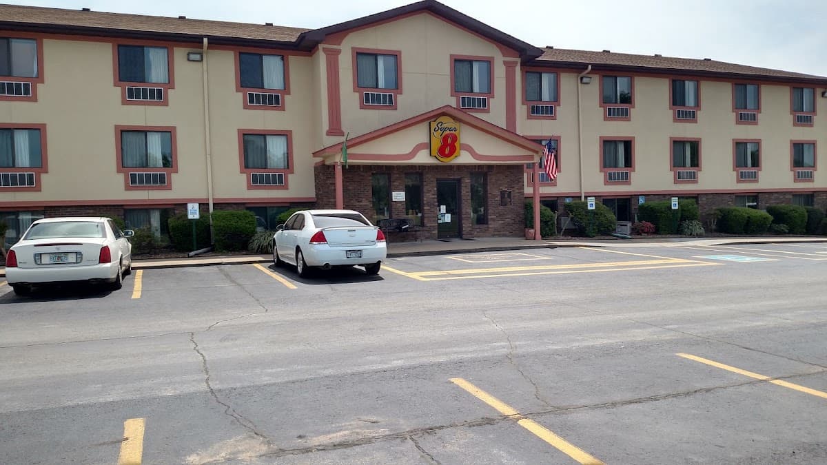 Super 8 by Wyndham Russellville, Hotel in Russellville