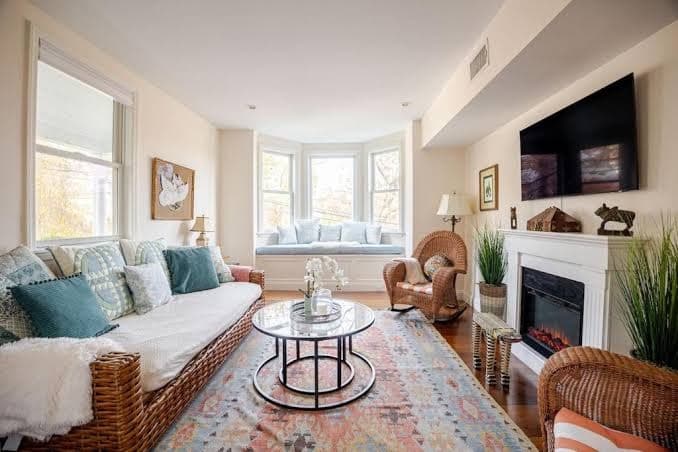 Best hotel alternative for big group near train to NYC - Four-Bedroom House, Hotel in Greenwich