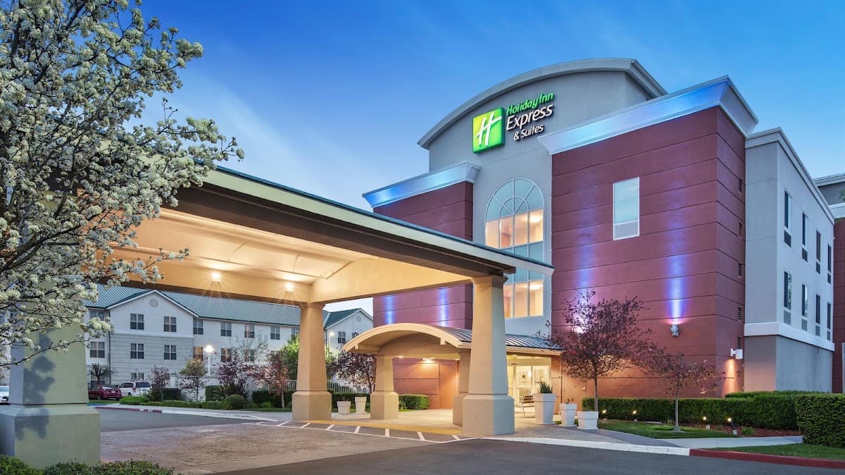 Holiday Inn Express & Suites Sacramento Airport Natomas by IHG, Hotel in Rio Linda