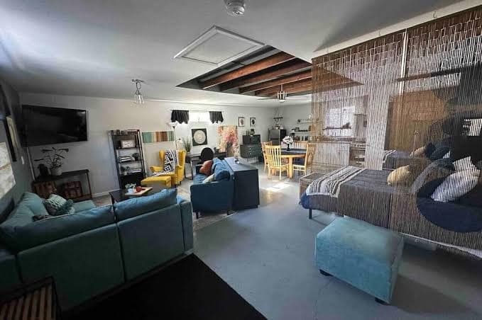 Simply Spacious Studio Guesthouse, Guesthouse in Fruitridge Pocket