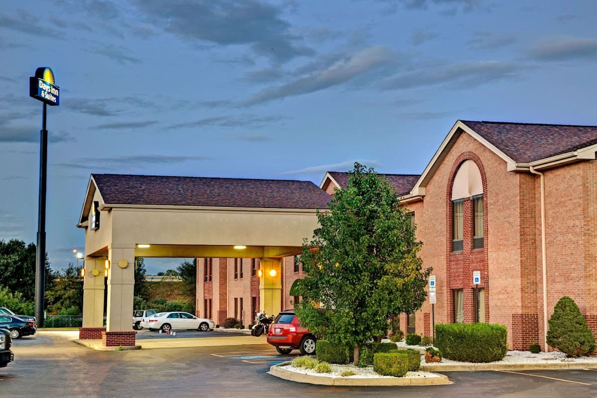 Days Inn & Suites Louisville SW, Hotel in Shively