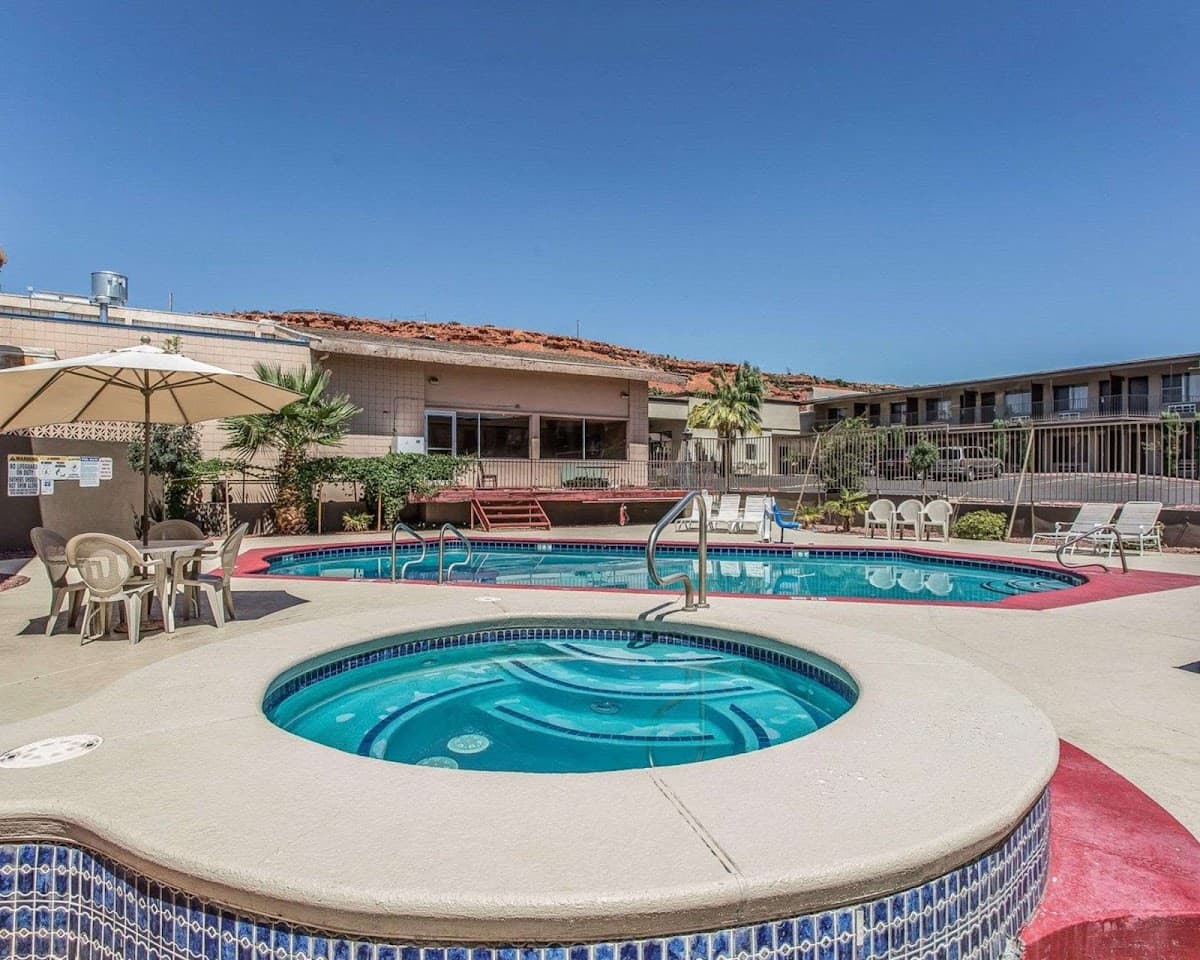 Econo Lodge St George North - Near Pioneer Park, Hotel in Saint George