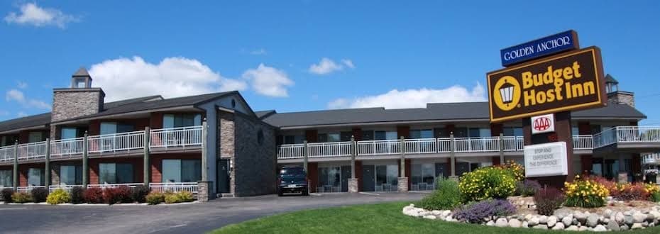 Budget Host Inn & Suites, Motel in Saint Ignace
