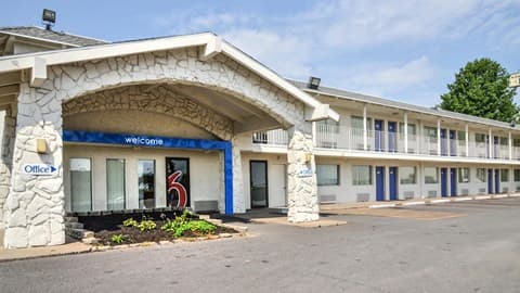 Motel 6 Saint Joseph, MO, Hotel in Saint Joseph