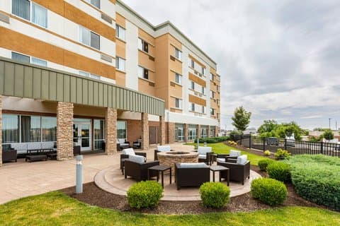 Courtyard by Marriott St. Louis St. Peters, Hotel in Saint Peters