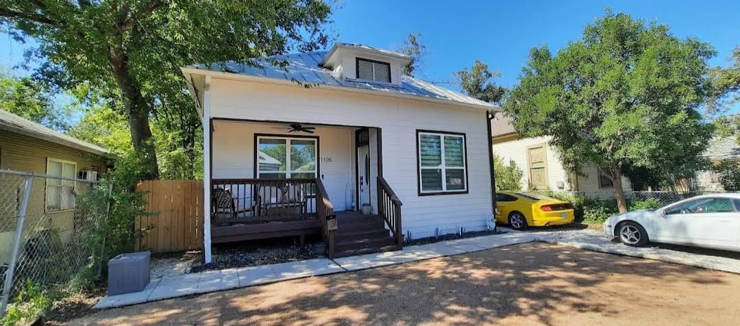 Air B&B, Bed & Breakfast in San Antonio
