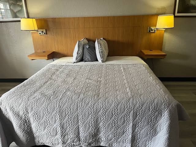 GO2 Inn & Suites by Relianse, Motel in San Antonio