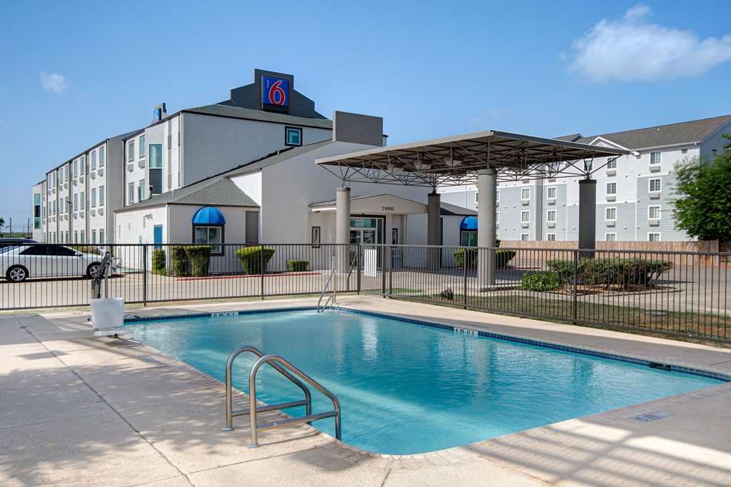 Motel 6 San Antonio, TX - South, Hotel in Lackland Air Force Base