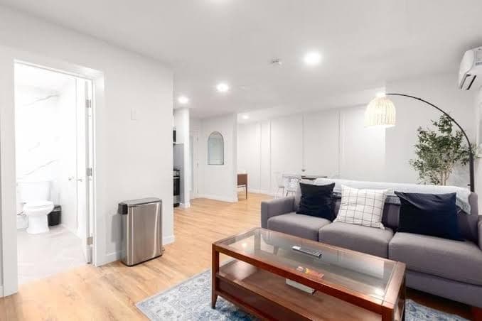 Cozy Modern 1st-fl Guest house - One-Bedroom Apartment, Guesthouse in San Diego