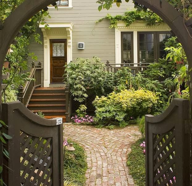 Annie's Cottage, Holiday Home in Chinatown