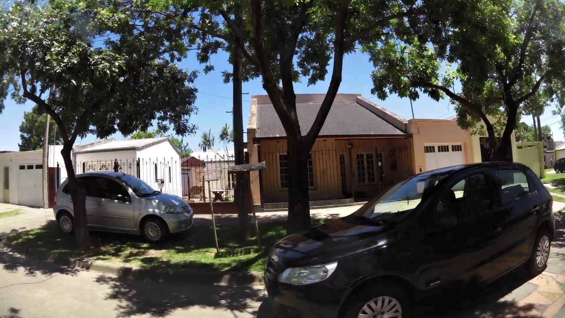 Street view near Casa flia Tosetto, Rafaela — © kaartcam (CC BY-SA · Mapillary)