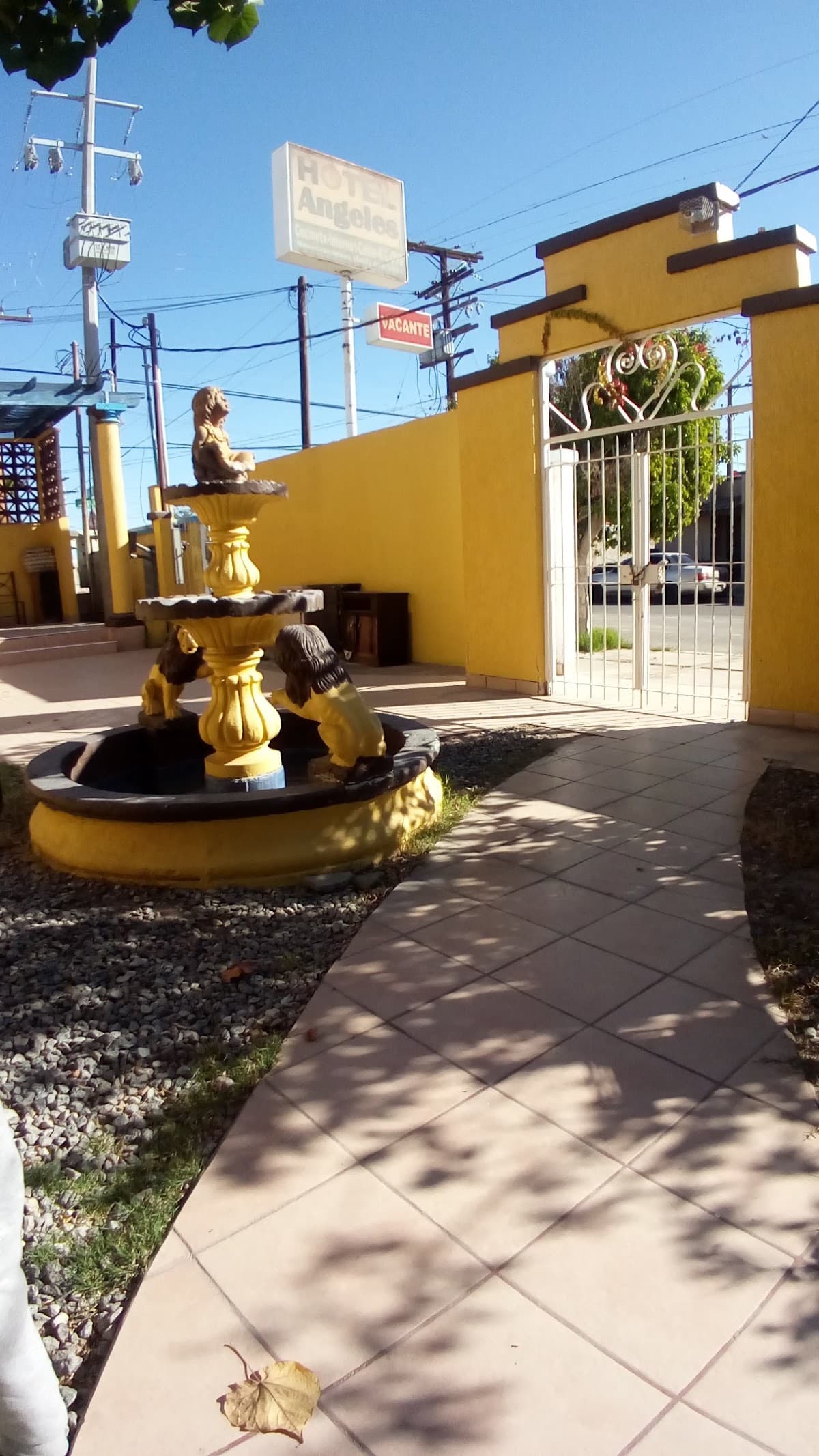 Hotel Angeles, Hotel in San Luis