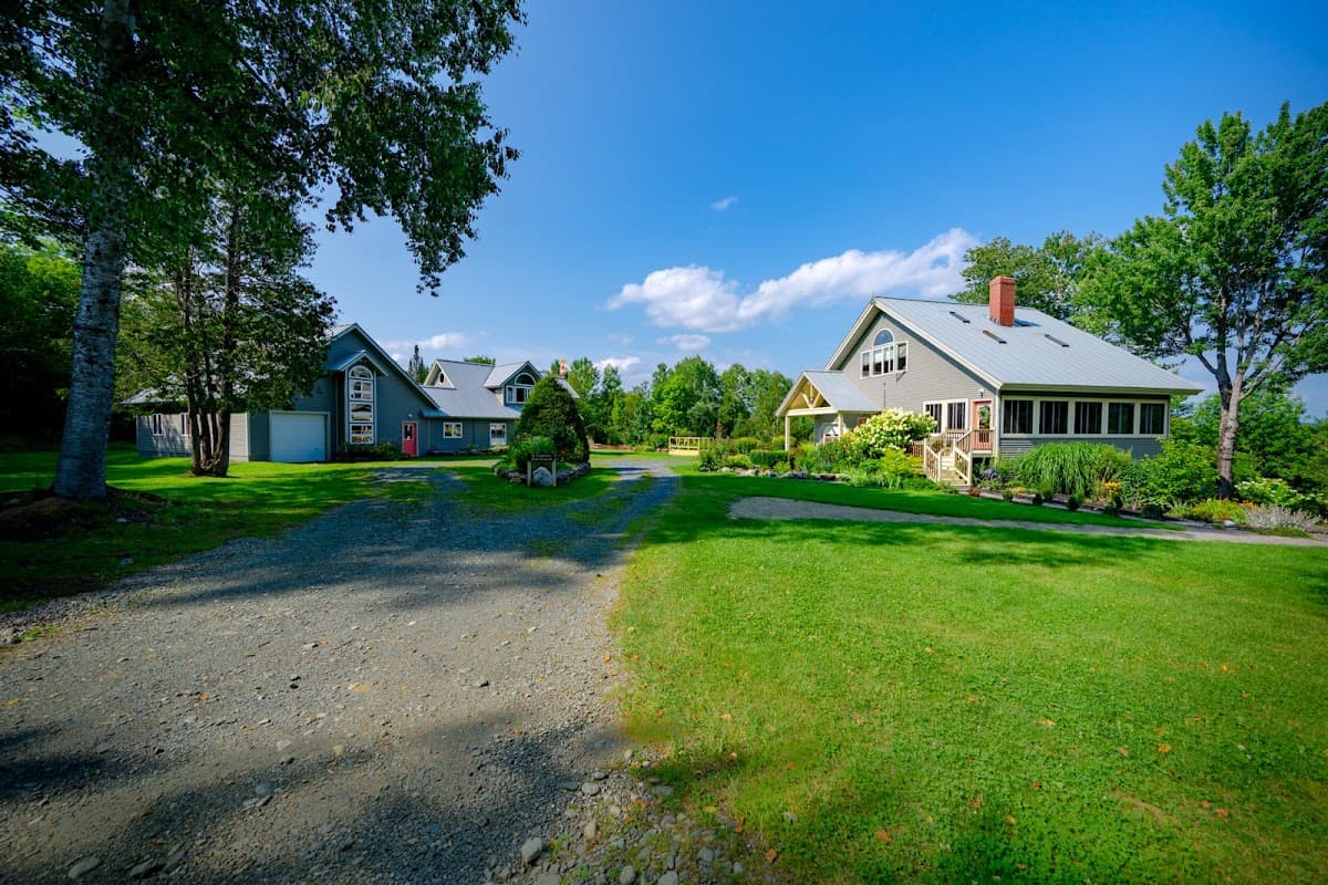 Dragonwood®️, Bed & Breakfast in Sangerville